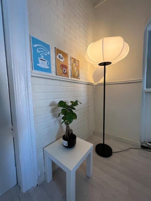 Lovely Flat Like Your Home Dublin Exteriör bild